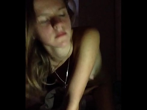 ❤️ Mae merch yn masturbates a cums ️ Porn cartref wrthon ni ﹏